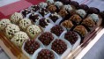 /album/galeria-de-fotos-brigadeiros-gourmet/a10461750-419924671520955-3886821734605379678-n-jpg/